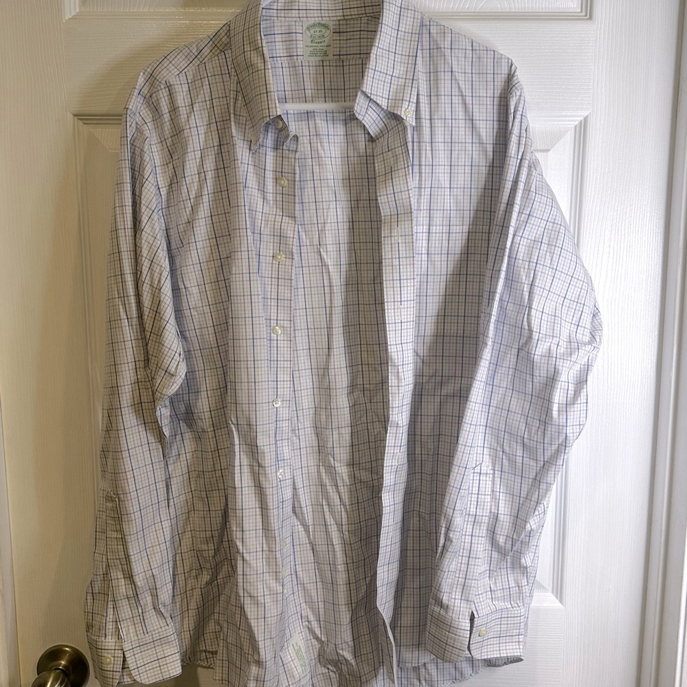 Men’s dress shirt